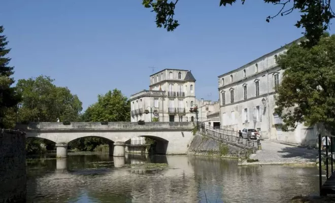 JONZAC, ses Thermes et ses environs, Jonzac, LA MAJOR Conciergerie