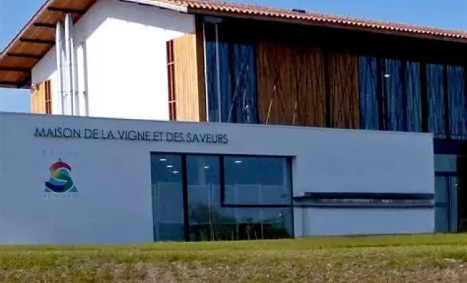 JONZAC, ses Thermes et ses environs, Jonzac, LA MAJOR Conciergerie