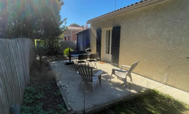 Terrasse Laurier Résidence Chez Dom’s, 4 gîtes pour curistes ou vacanciers à Jonzac, LA MAJOR Conciergerie