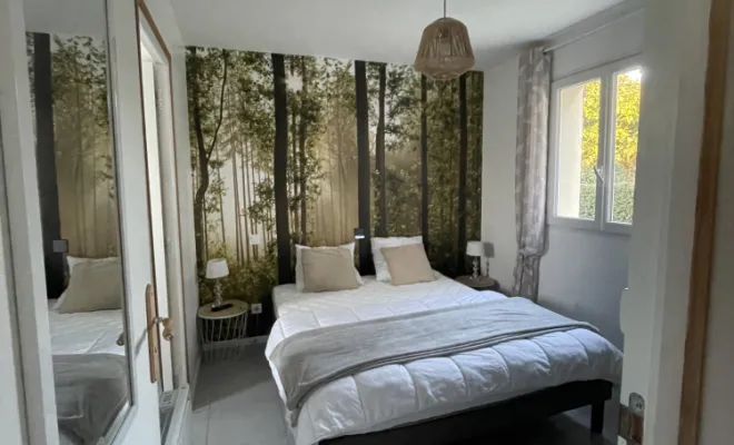 Chambre Laurier Résidence Chez Dom’s, 4 gîtes pour curistes ou vacanciers à Jonzac, LA MAJOR Conciergerie